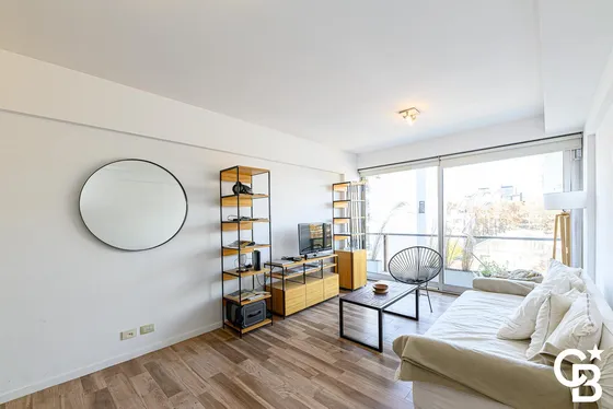 Departamento 2 Amb. Con Amenities Y Cochera En Palermo Hollywood.