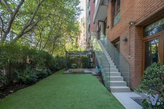 Dúplex Con Jardín I Espoz I Amplio Y Remodelado I Elegante