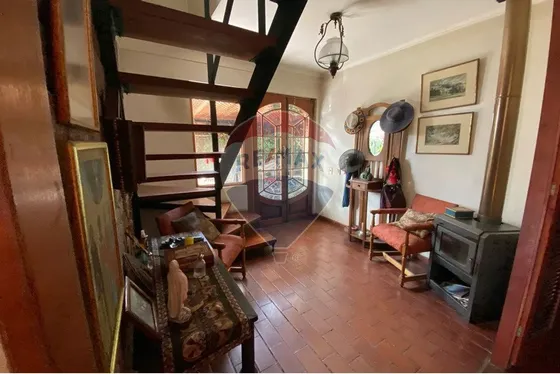 Casa En Las Condes. ¡especial Para Remodelar!