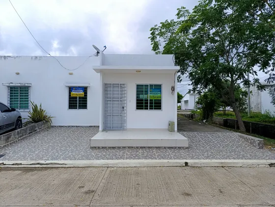 Casa En Arriendo Urb. Vallejo, Montería
