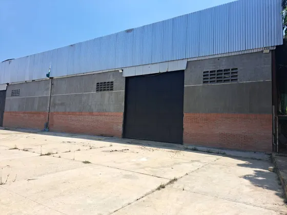 Galpones En Venta Y En Alquiler De 1.200 M2 , Barcelona Anzoategui