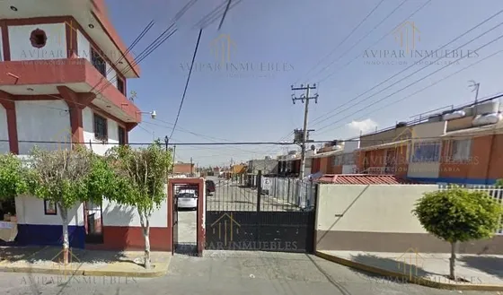 Venta De Casa En Fuentes De Ecatepec, Ecatepec De Morelos      Alc082