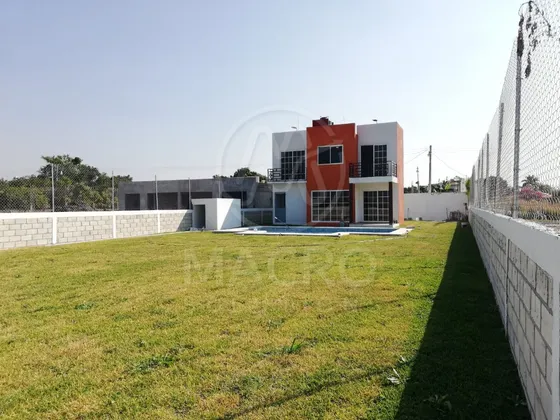 Casa En Venta En Prados Del Sol