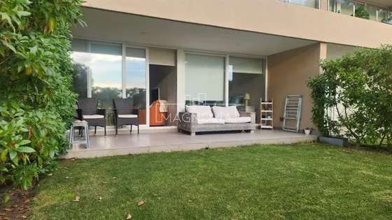 Departamento En Venta De 2 Dorm. En Papudo