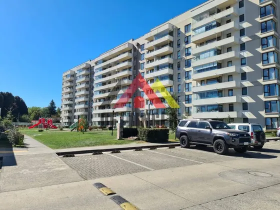 Depto. Condominio Krahmer Con 2 Estacionamientos