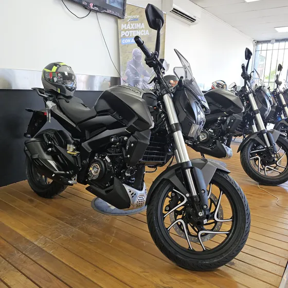 Bajaj Dominar 400