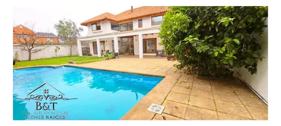 Casa Familiar Remodelada | Bosques De Montemar |gran Patio|