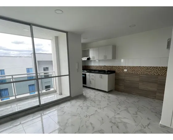 Se Alquila Apartamento En Oro Negro Con Balcon