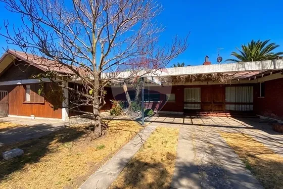 Venta De Casa En El Centro De Talagante