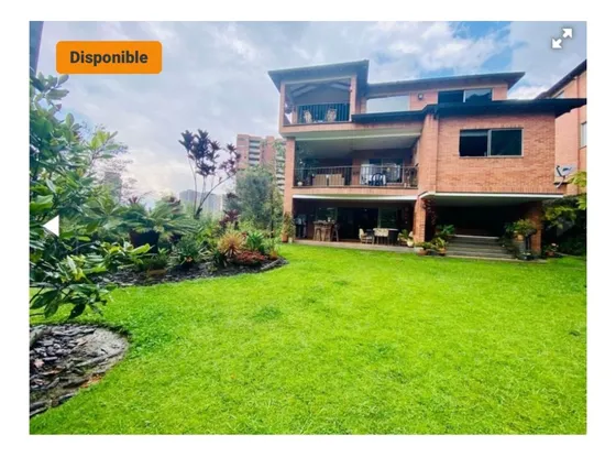Casa A La Venta En La Calera, El Poblado