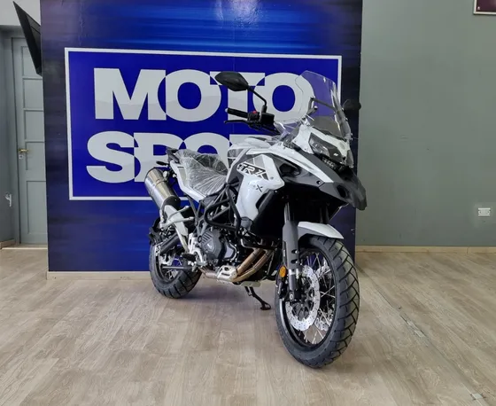 Benelli Trk 502x Sin Baules Moto Sport Concesionario Oficial