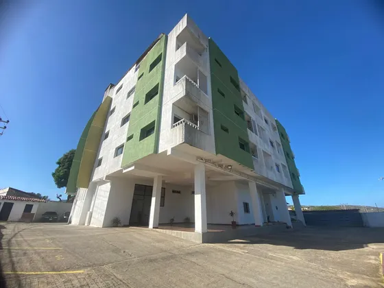 Perla Dorada Real Estate, Ofrece En Venta, Penthouse En Residencia Las Velas, Pampatar