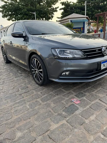 Volkswagen Jetta 2.0 Tsi Highline 4p