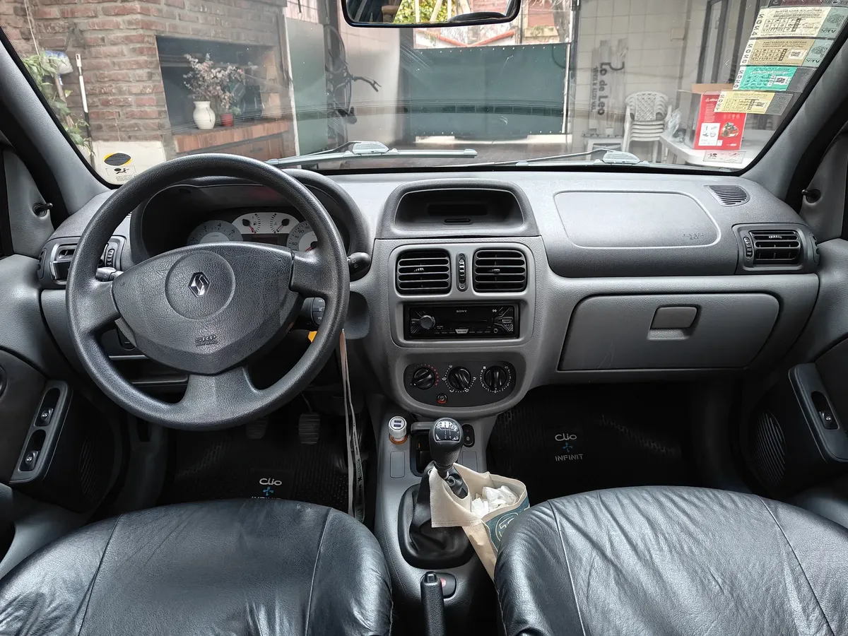 Renault Clio 1.6 Infinit538336119877150724