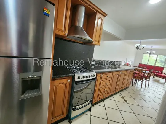 Encuentra El Espacio Perfecto Para Tu Familia En San Diego Y Alquila Con Rentahouse Este Acogedor Apartamento Amoblado De 82 M² Te Ofrece 3 Habitaciones Y 2 Baños, Brindando El Espacio Que Tu Familia 