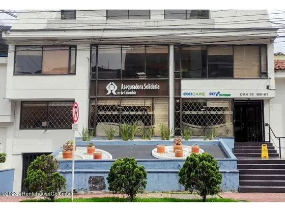 Comercial En  Chico(bogota) Rah Co: 25-555