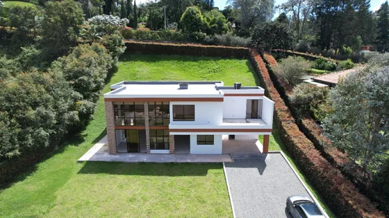 Venta De Casa Campestre En Guarne Antioquia