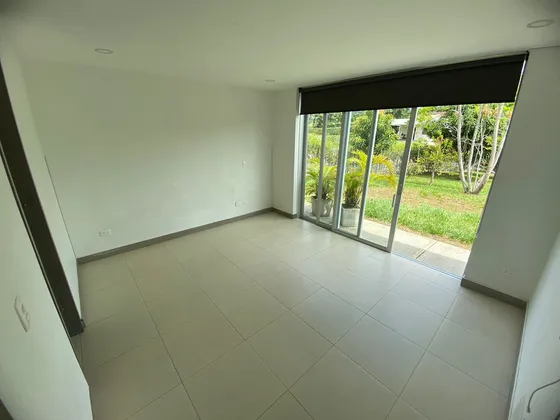 Casa Campestre En Venta En Via La Virginia/pereira (279058751).
