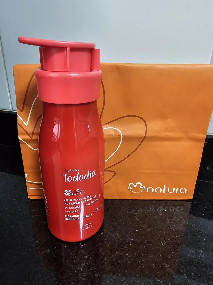 Hidratante Natura Tododia Morango & Baunilha 400 Ml Morango E Baunilha