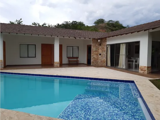 Finca En Parcelacion Entre San Jeronimo Y Santa Fe De Antioquia