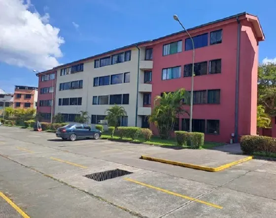 Apartamento En Venta En Residencias El Aguila Cerca Del C.c. Llano Alto