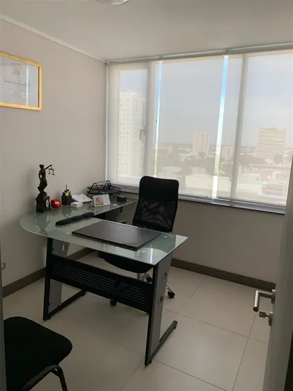 Oficina En Arriendo, Ed. Torre Cobre 1 Privado.-
