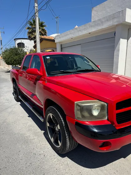 Dodge Dakota Slt Quad Cab Laramine V6 Piel 4x2 At