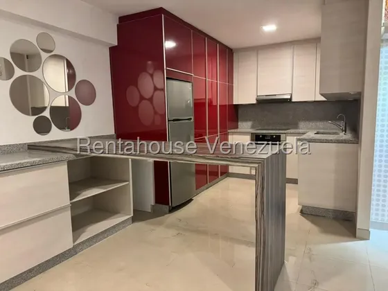 Oportunidad Apartamento En Venta, Urb. Colinas De Bello Monte