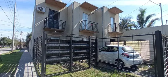 Venta Duplex 2 Amb. C/ Cochera - Merlo