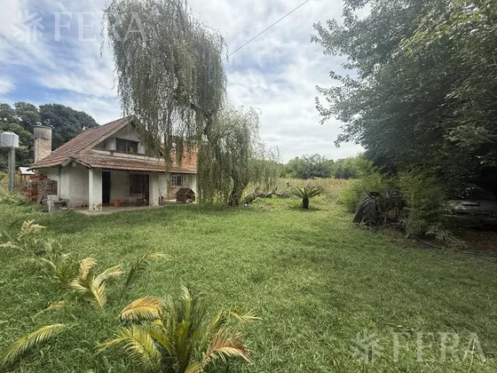 Venta Casa 4 Ambientes En Carlos Spegazzini