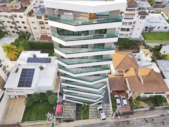 Torre Con Rooftop Y Picuzzy Cerros Gurabo Santiago