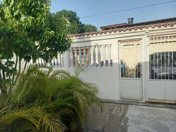 Urb. Villa Zuika Santa Cruz De Aragua Estado Aragua
