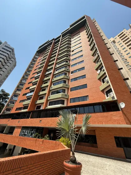 Cr Vende Apto Urb El Bosque, Res Puerta Al Sol