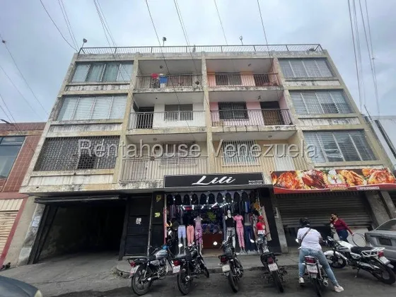 Amplio Apartamento En Venta Al Centro De Barquisimeto Agente Inmobiliario De Confianza Mehilyn Perez