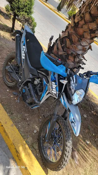 Dm 150 Azul Con Negro Buen Estado