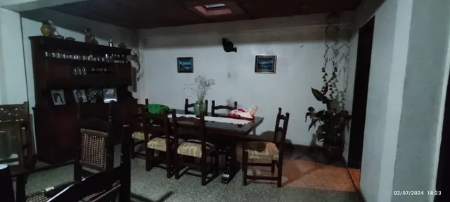 Lj. Venta Casa Urb Las Mercedes - La Victoria