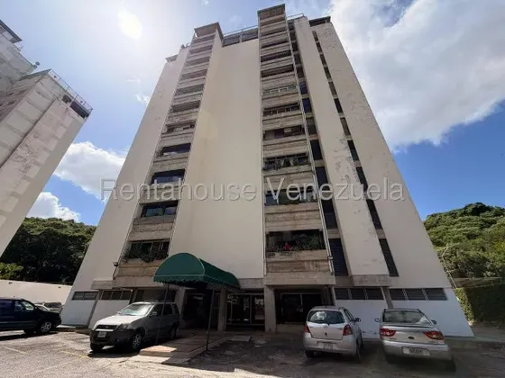 Impecable Apartamento En El Cafetal Urb San Luis, Codg Mas 27-1029