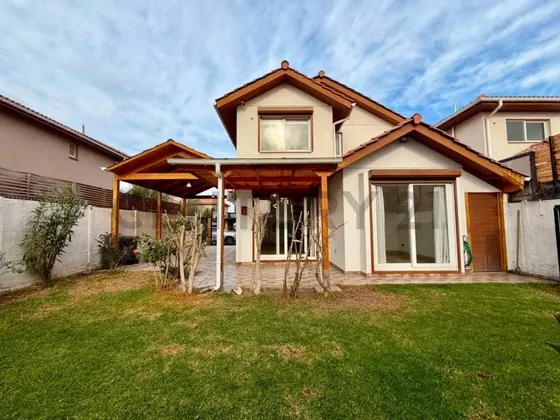 Venta Casa Villa La Capilla Padre Hurtado