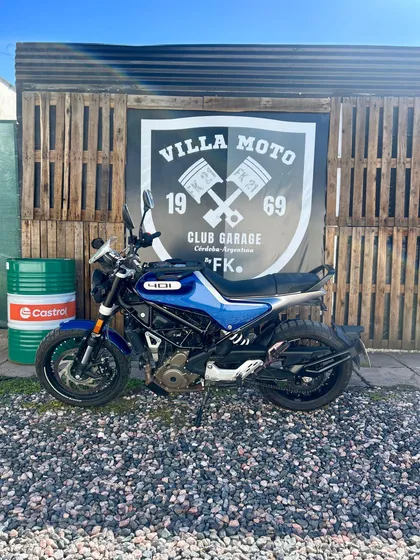 Husqvarna 401 Svartpilen