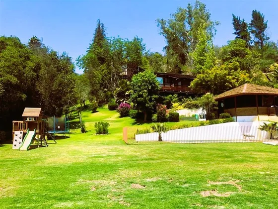 Impecable Casa En Venta De 6 Dorm En Paine Laguna Aculeo