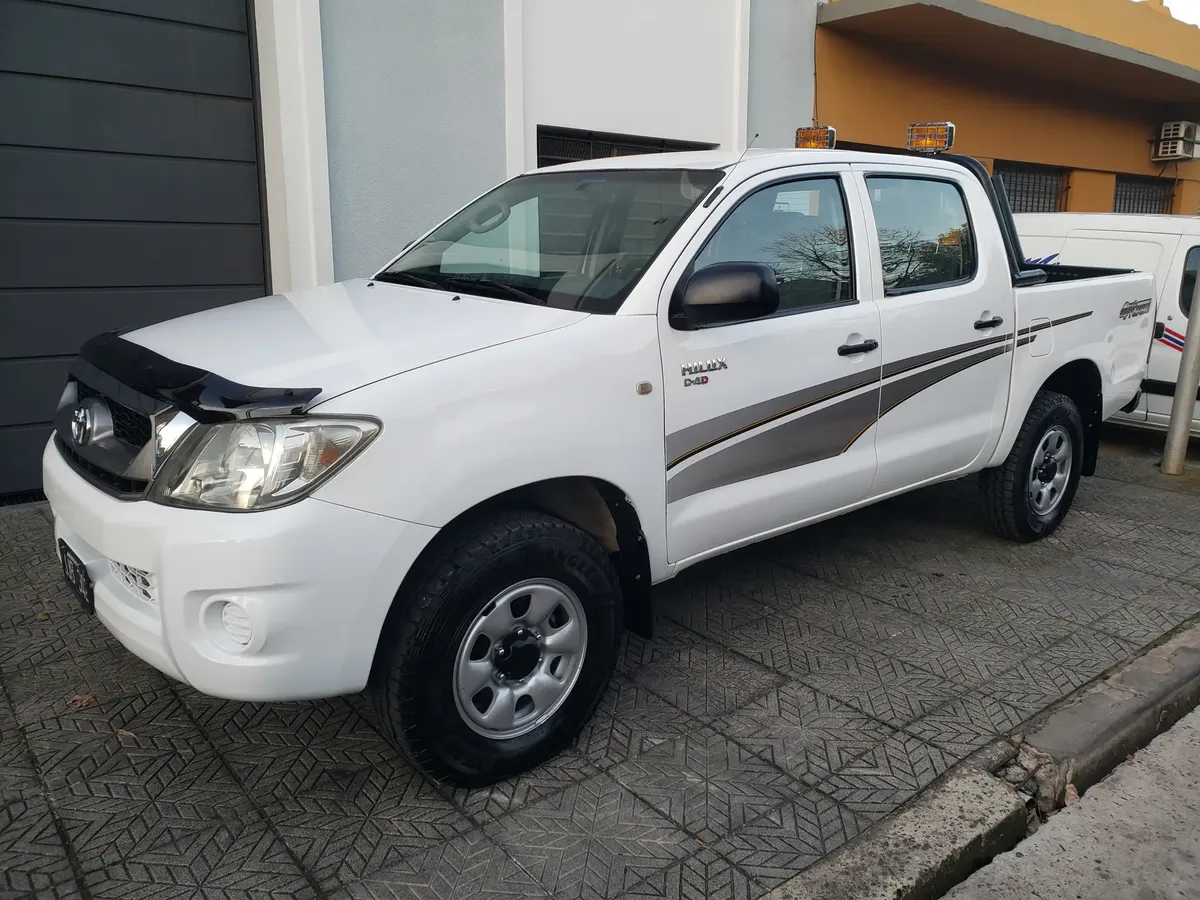 Toyota Hilux Pick-Up 2.5 Dx Pack Cab Doble 4x4 (2009)64016344464129123
