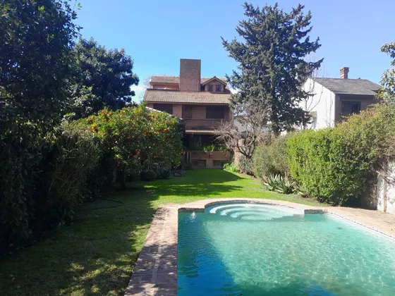 Venta Casa Martinez 3 Dor Gran Jardin Con Pileta Gge 4 Autos