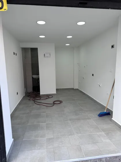 Hermoso Local En Venta, Escritura En Proindiviso Al 20 %. 