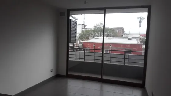 Departamento 2 Dorm. 1 Baño, Terraza .oriente Piso 10