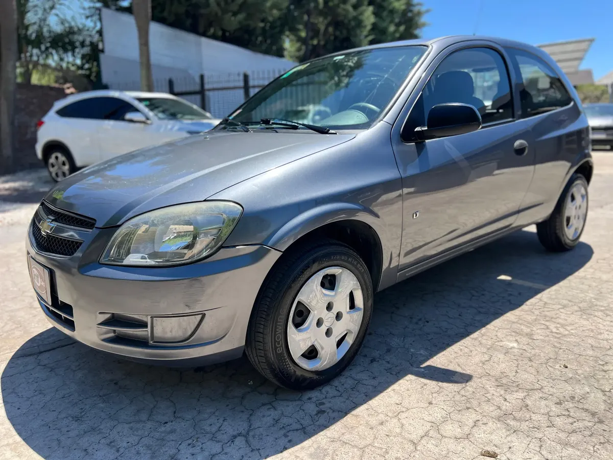 Chevrolet Celta LT