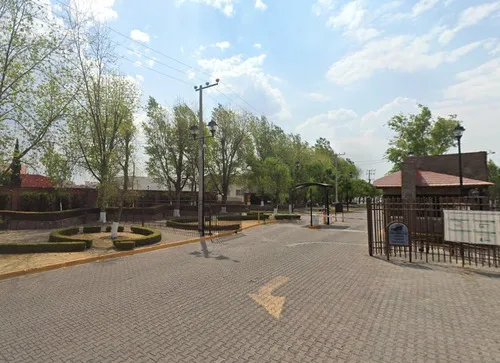 Casa En Venta, Col Haciendas De San Jose, Toluca. Recuperacion Bancaria Laab2