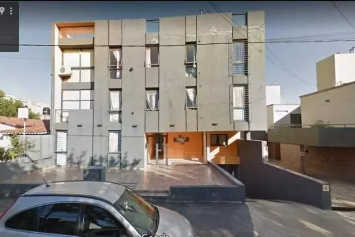 Vendo Cochera En Carlos Paz- Zona Centro