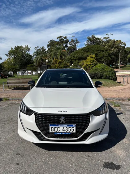 Peugeot 208 1.0 Style 5p