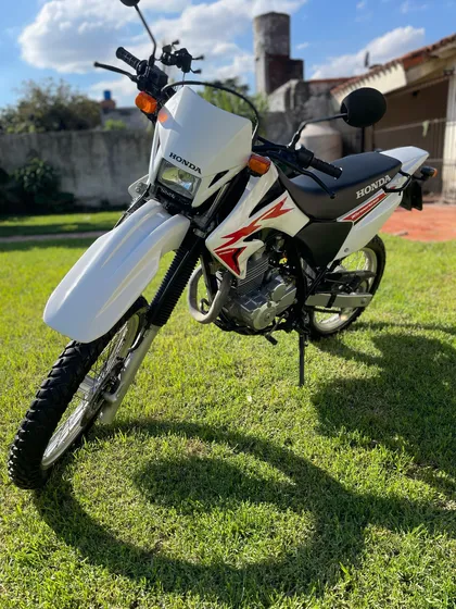 Honda Xr 250, Tornado Poco Uso Se Puede Ver Lo Mas Bien.