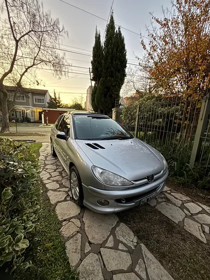 Peugeot 206 1.6 Xs Premium 3p